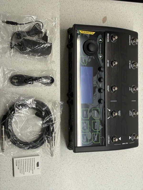 TC Helicon VoiceLive 3 Extreme вокально гитарный процессор эффектов 2 TC Helicon VoiceLive 3 Extreme вокально гитарный процессор эффектов 2