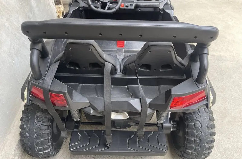 Baggi bolalar mashinasi 4x4 3 Baggi bolalar mashinasi 4x4 3
