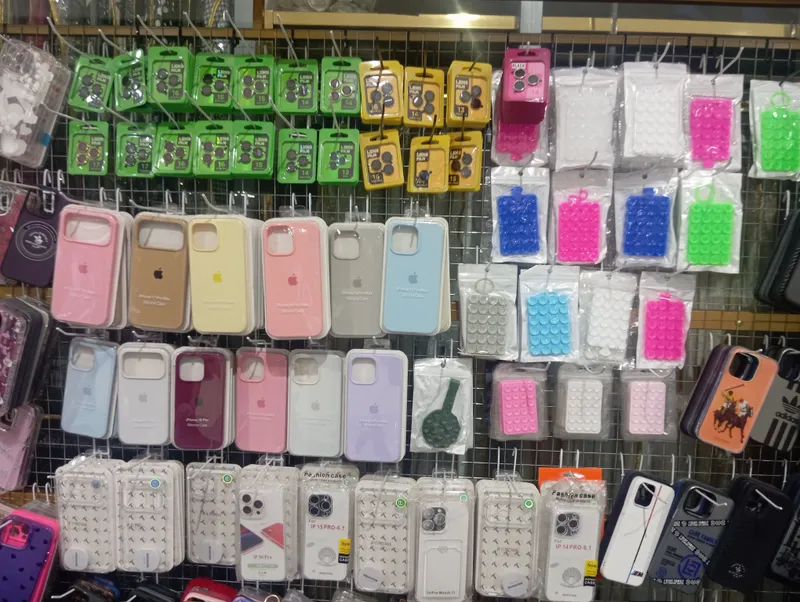 Чехол iPhone 16 pro max 3