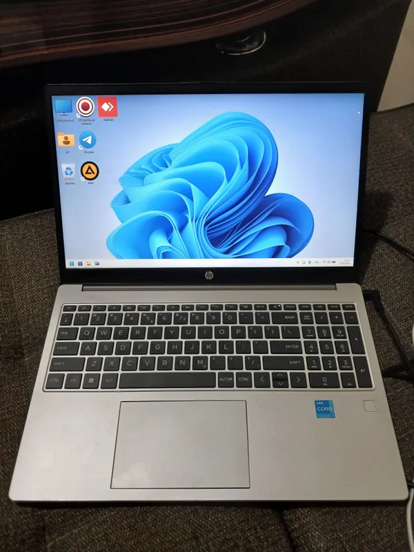 Ноутбук HP Core i3 1 Ноутбук HP Core i3 1