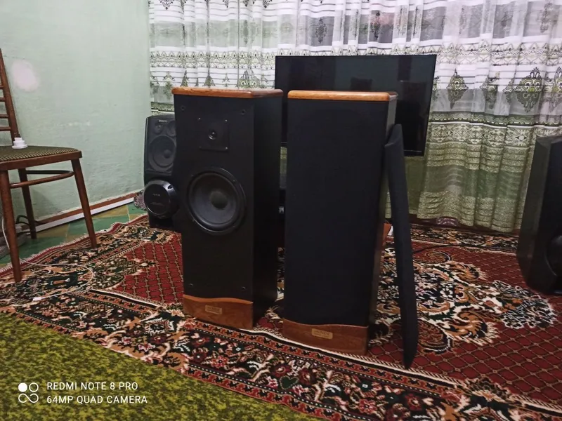 Акустические системы Advent tower ll