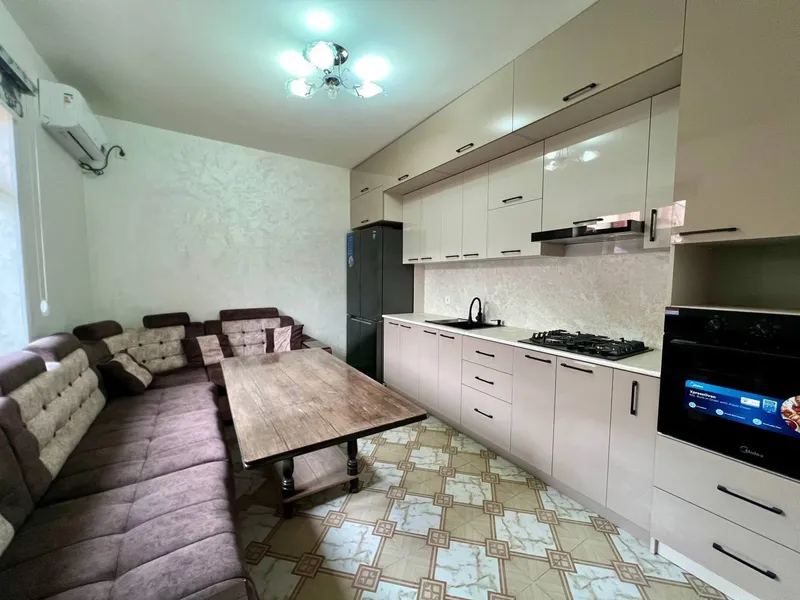 7-комнатная квартира, 200 м2, Яшнобод 2