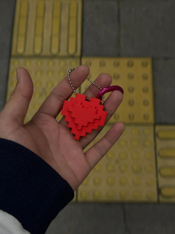 Pixel Heart. Kiyim va sumka uchun moʻljallangan. 3