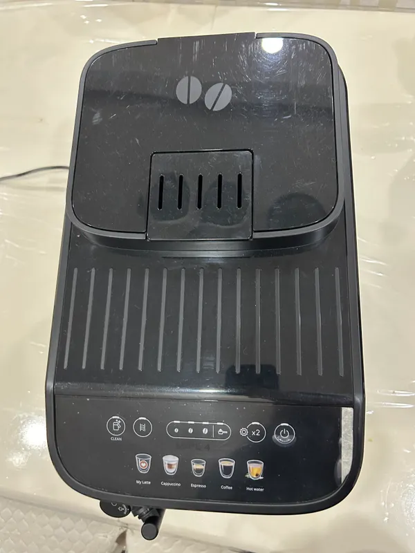 Кофемашина DeLonghi Magnifica Evo, Titanium 5