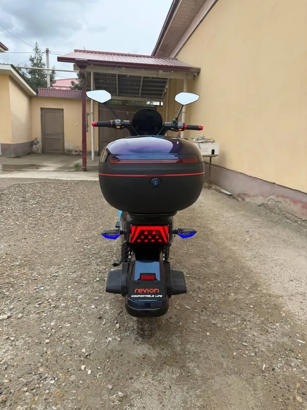 Продаётся скутер новый — фото 4