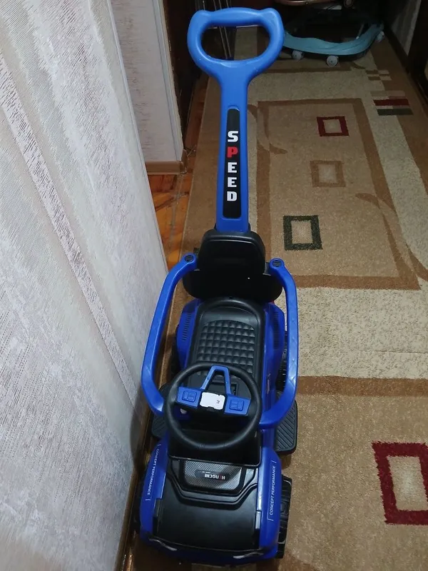 Продаётся детский велик ходунки и машина — фото 2
