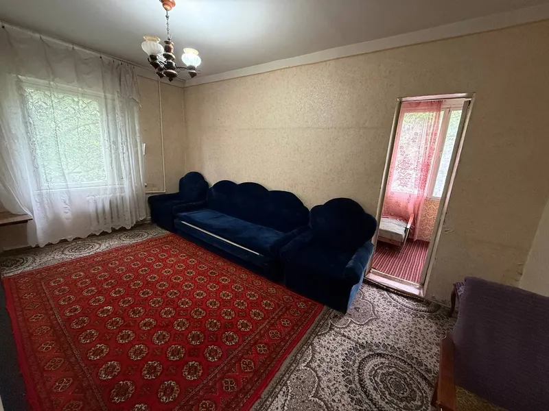Yaxshilangan rejalashtirishdagi shinam 1 xonali kvartira sotiladi, 38 m², ta'mirsiz 1 Yaxshilangan rejalashtirishdagi shinam 1 xonali kvartira sotiladi, 38 m², ta'mirsiz 1