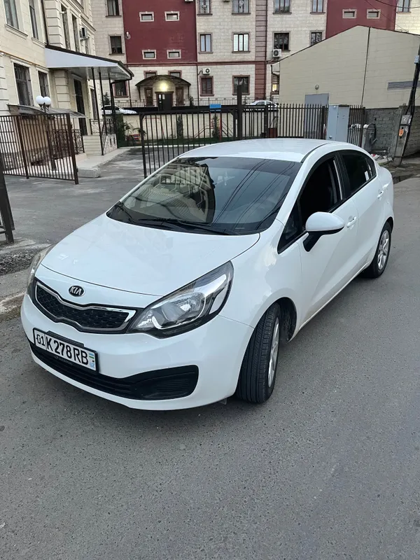 Продается Kia Rio Sedan 2014 пробег 140.000