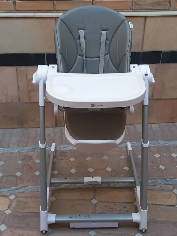 Bolalar stuli juda qulay va yumshoq. 1 Bolalar stuli juda qulay va yumshoq. 1