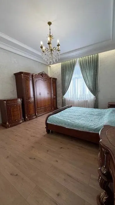 7-комнатная квартира, 374 м2, Мирзо Улугбек 4