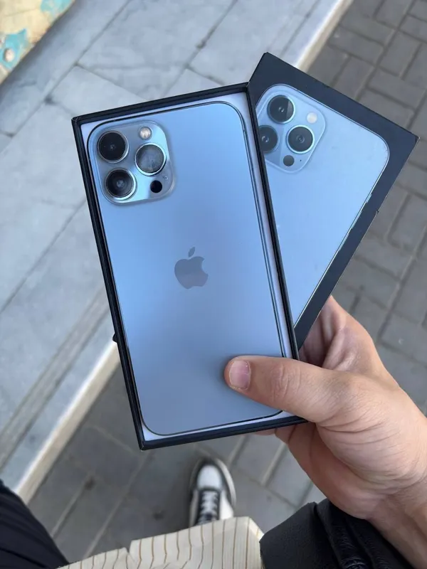 iPhone 13 pro max 1
