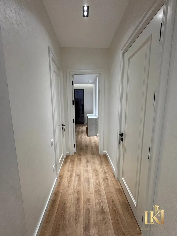 2-комнатная квартира с ремонтом в ЖК Parkwood 6 2-комнатная квартира с ремонтом в ЖК Parkwood 6