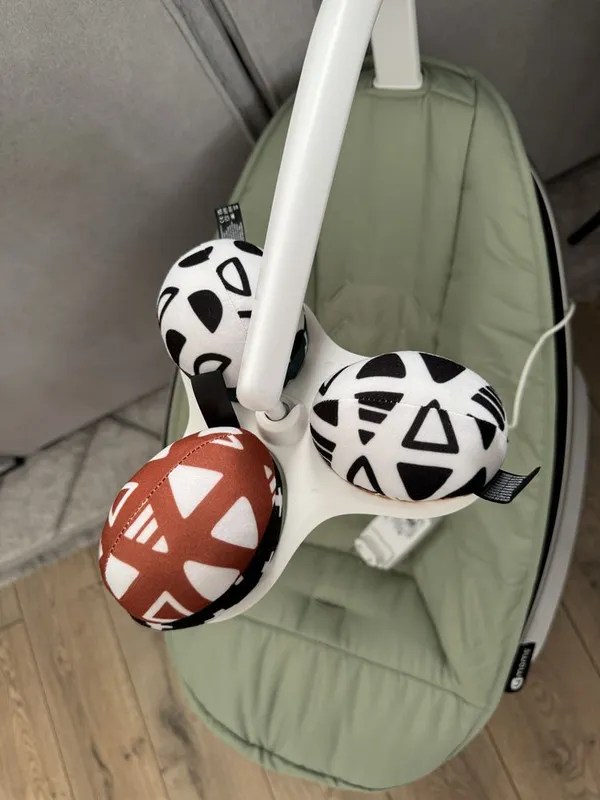 Кресло-качалка 4moms MamaRoo New — фото 2
