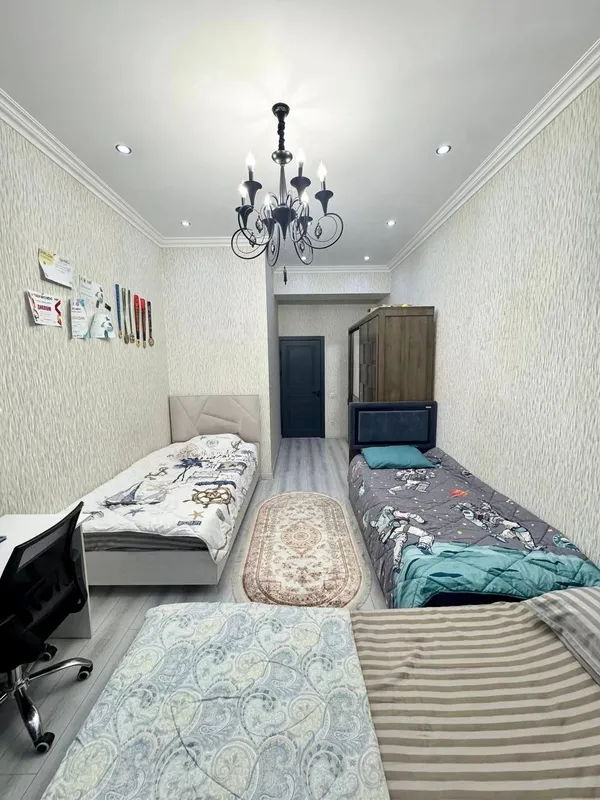 Продаётся 5-комнатная квартира, 163 м², 2/5, евроремонт — фото 4 Продаётся 5-комнатная квартира, 163 м², 2/5, евроремонт — фото 4