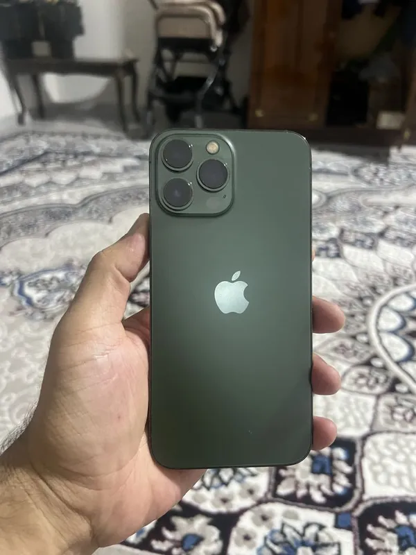 Iphone 13 pro Max radnoy ideal 3