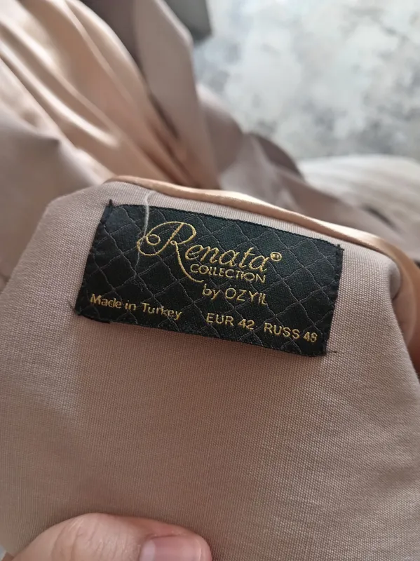 plash ayollar kuzgi razmer42 6 plash ayollar kuzgi razmer42 6