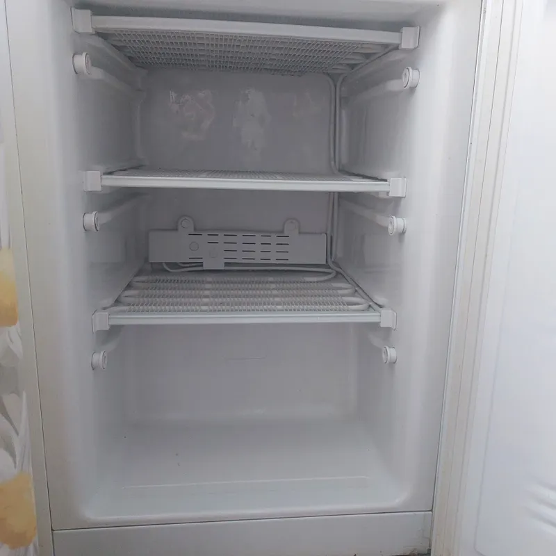 No Frost sovutgich sotiladi 3 No Frost sovutgich sotiladi 3