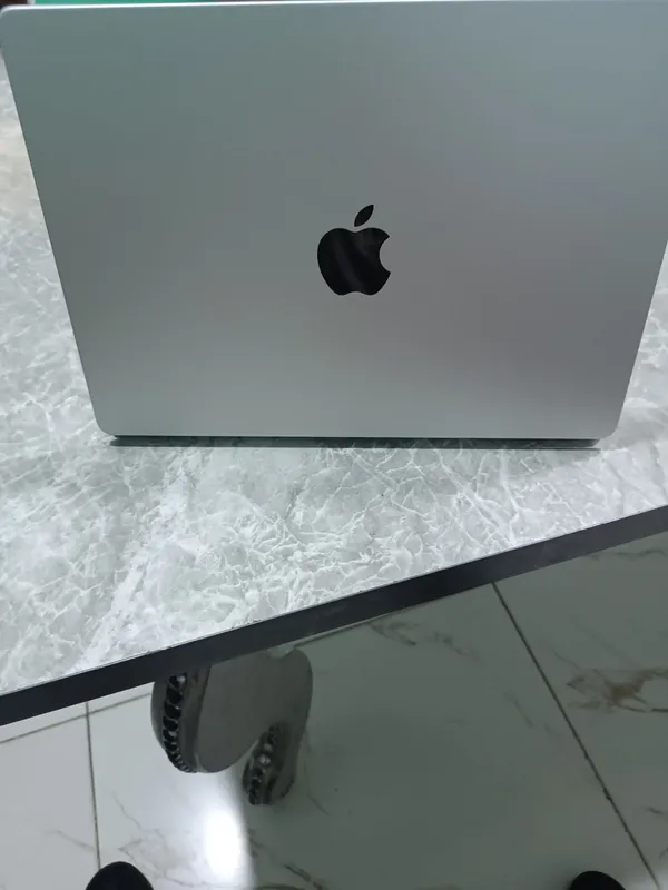 MacBook Pro M1 Pro 16/512 4 MacBook Pro M1 Pro 16/512 4