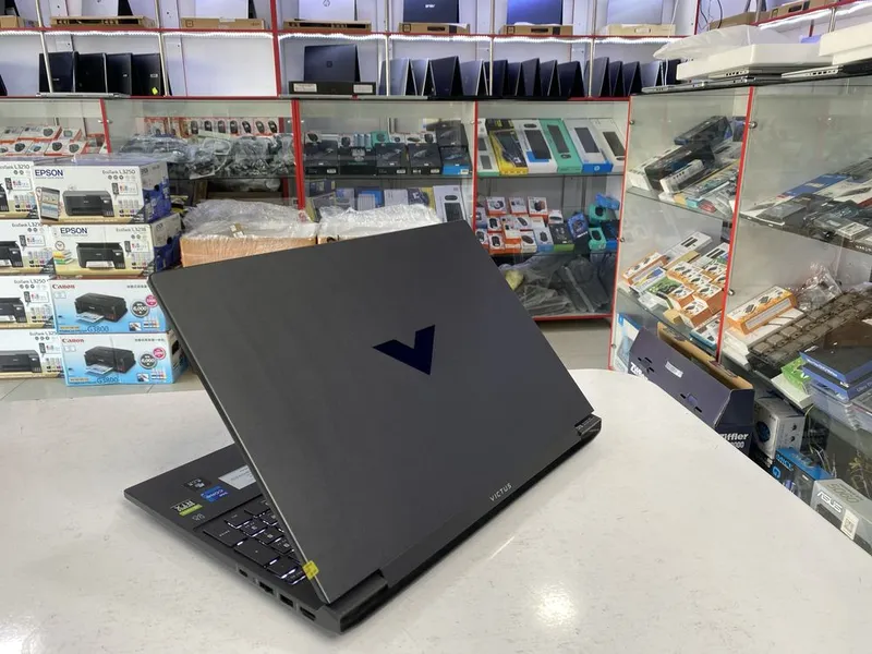 Hp victus gaming core i7 16/512 gb ssd gam