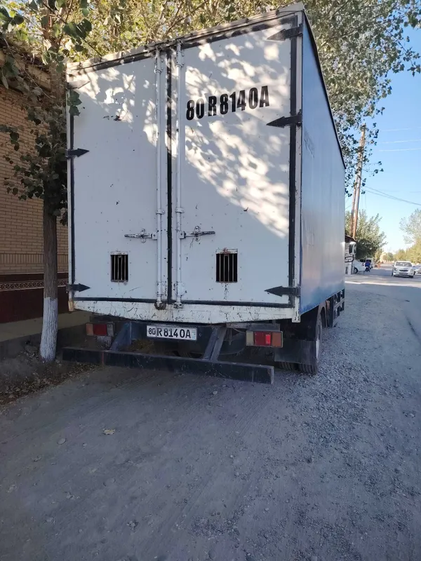 Isuzu SNJ terilgan yili 2009 2 Isuzu SNJ terilgan yili 2009 2