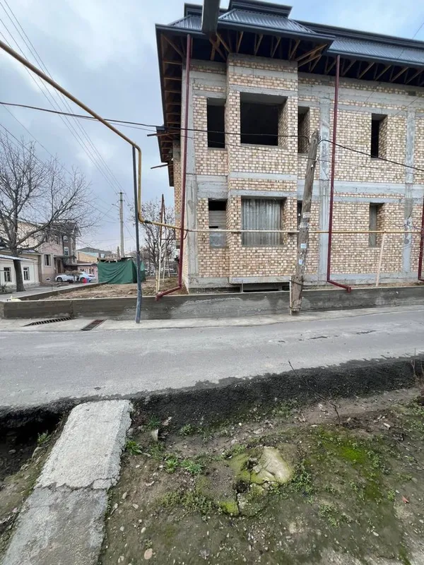 Продается Яккасарайский р-н Каробка углавой