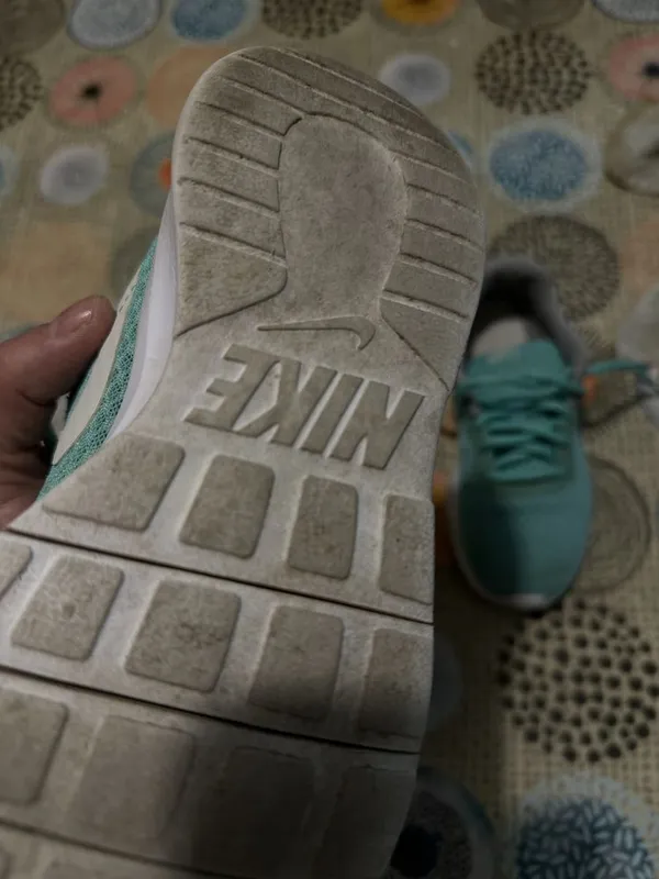 Кроссовки NIKE оригинал 4 Кроссовки NIKE оригинал 4