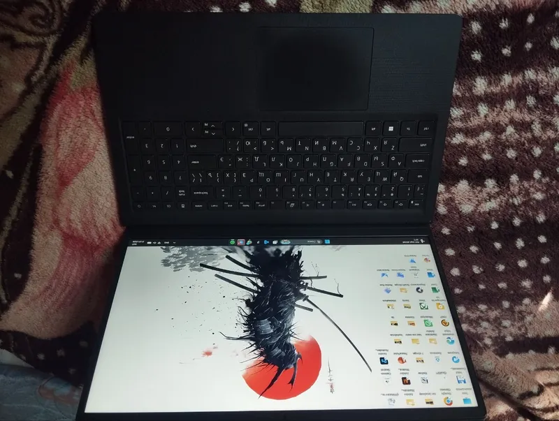 DELL ноутбук I с комплектом 2