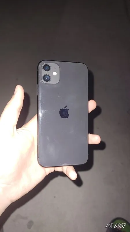 iPhone 11 1