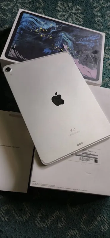 Ipad pro 11 wi-fi + cellular 256GB — фото 2