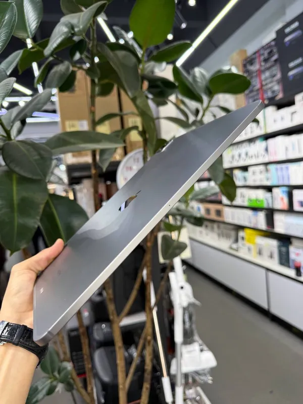 iPad Pro 12.9 M2 4