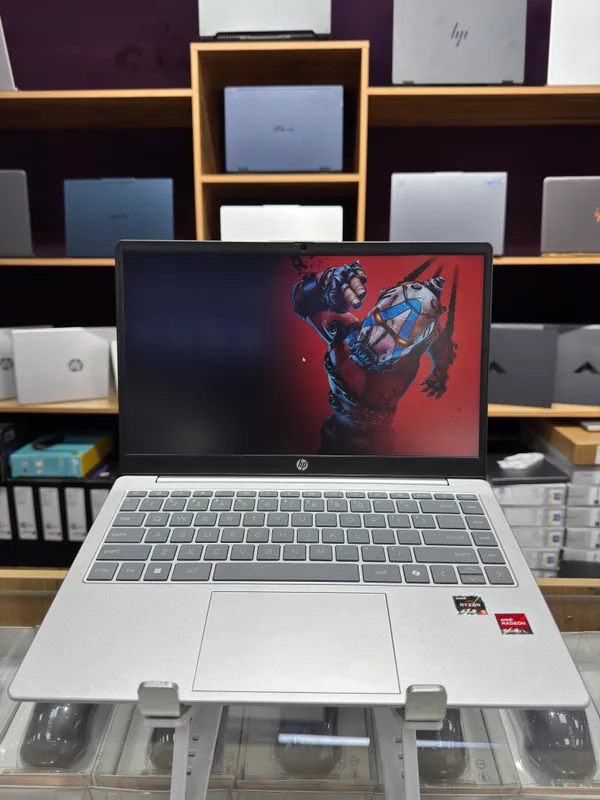 HP 14-em0352AU