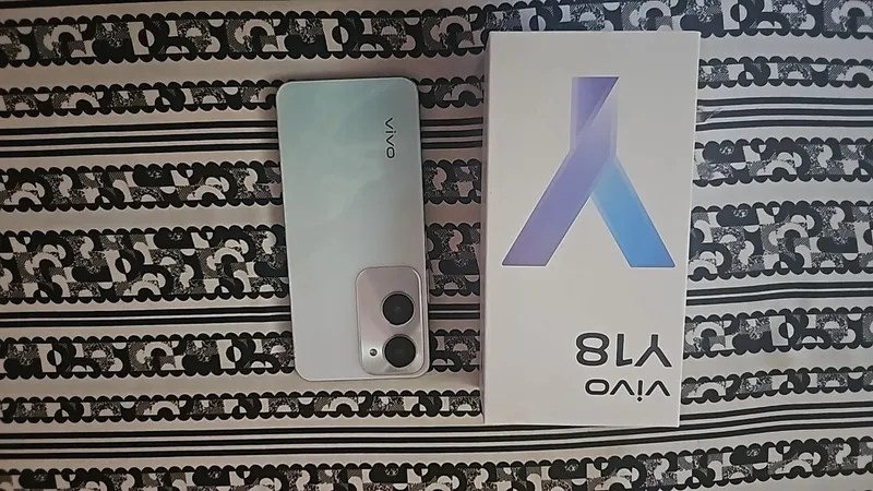 Vivo Y18 yangi xolati bir oy iwlatilgan. — фото 1