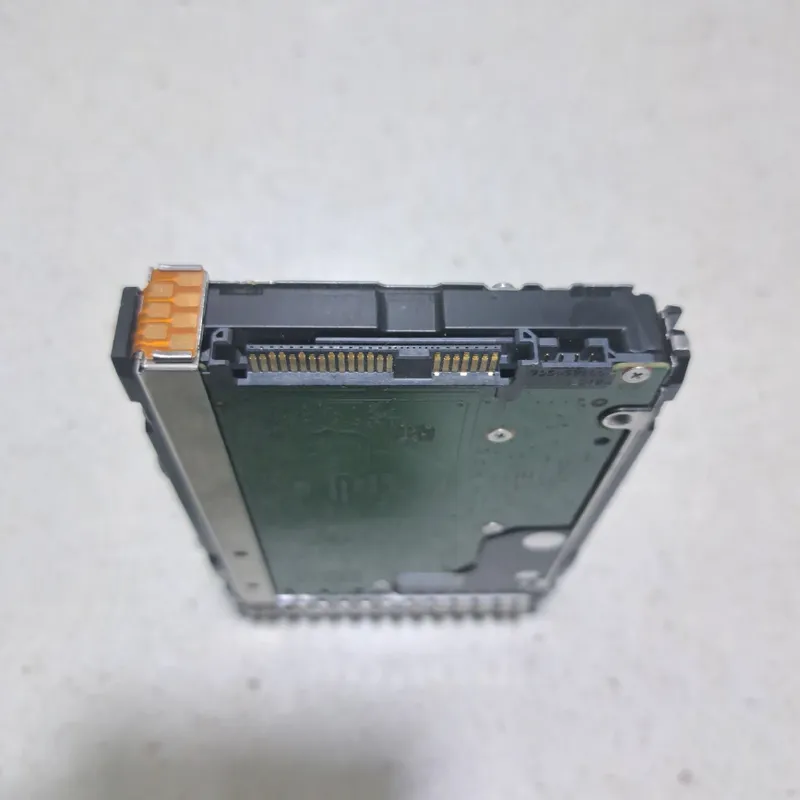 HP(seagate) sas HDD — фото 1