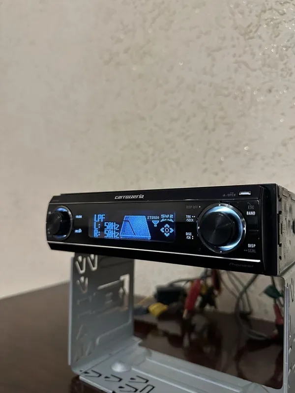 Pioneer Carrozzeria DEH-P940 magnitafon sotiladi. Blutusi bor. — фото 2