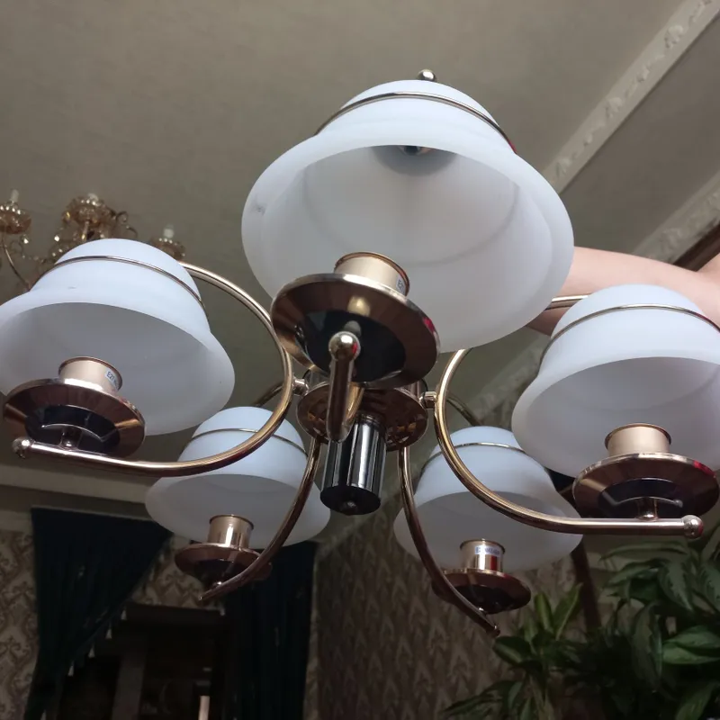 Lustre sotiladi 5ta plafonlik 2