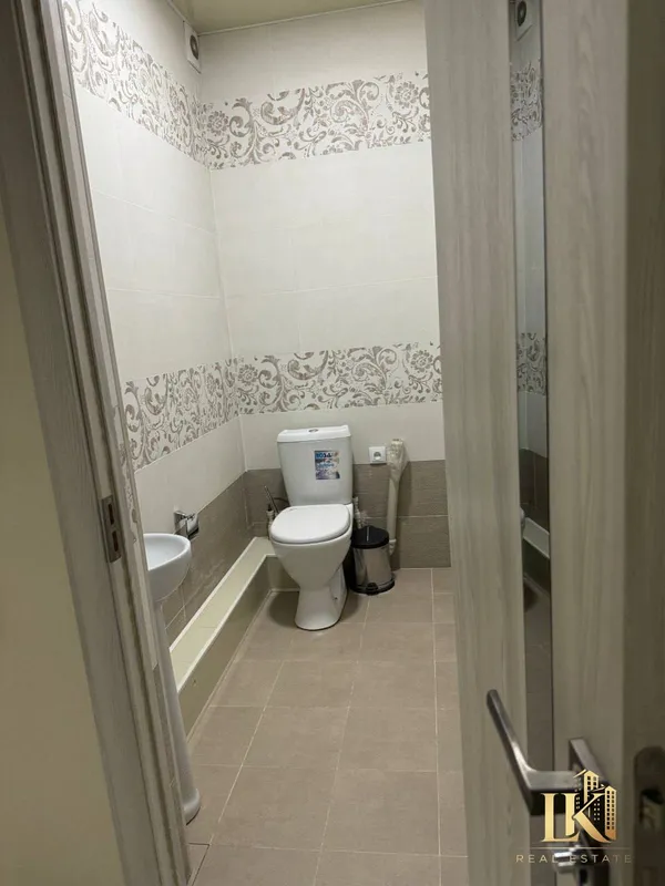 Продаётся 3-комнатная квартира (французская планировка), 92 м², 2/4, Яккасарайский район 7