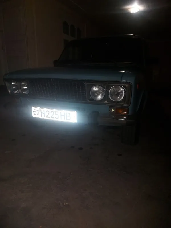Vaz 2106 ideal xolatda.
