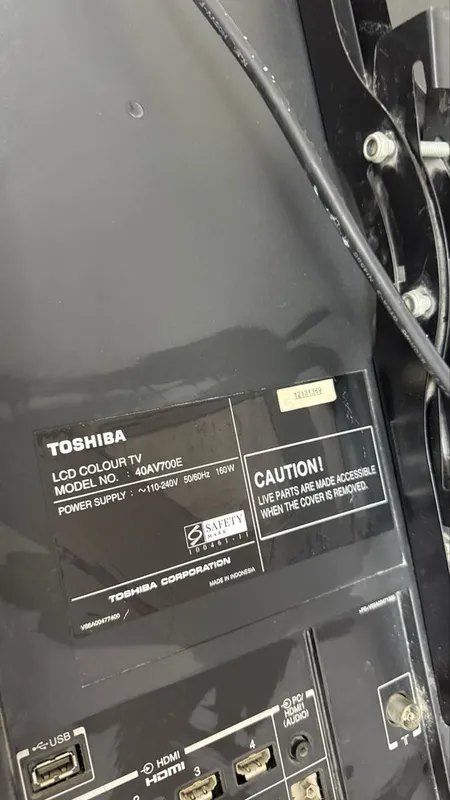 Arzon 41 dyum televizor Toshiba orginal (smart emas) — фото 1