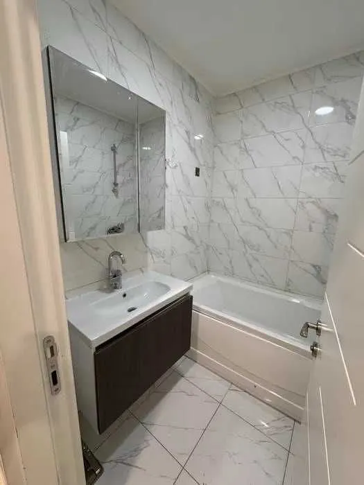 Shayxontohurda 2 xonali 3/9 kvartira ijaraga beriladi 5