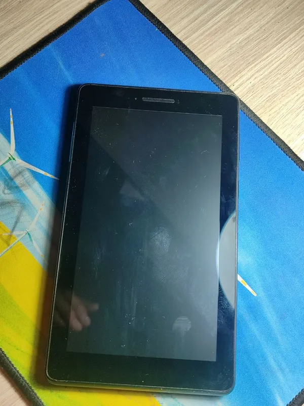 Lenovo tab e7 Планшет