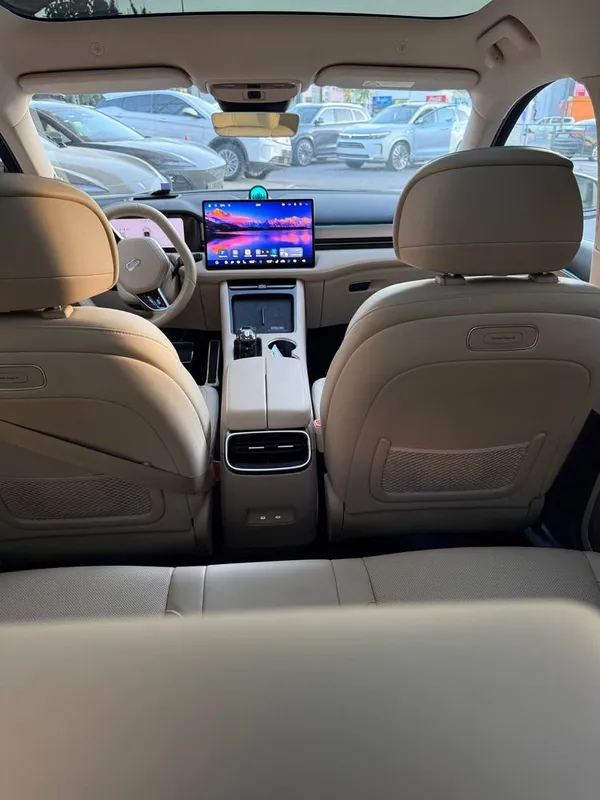 Aito m5 sport+ 2 mator bez shtorka 3 Aito m5 sport+ 2 mator bez shtorka 3