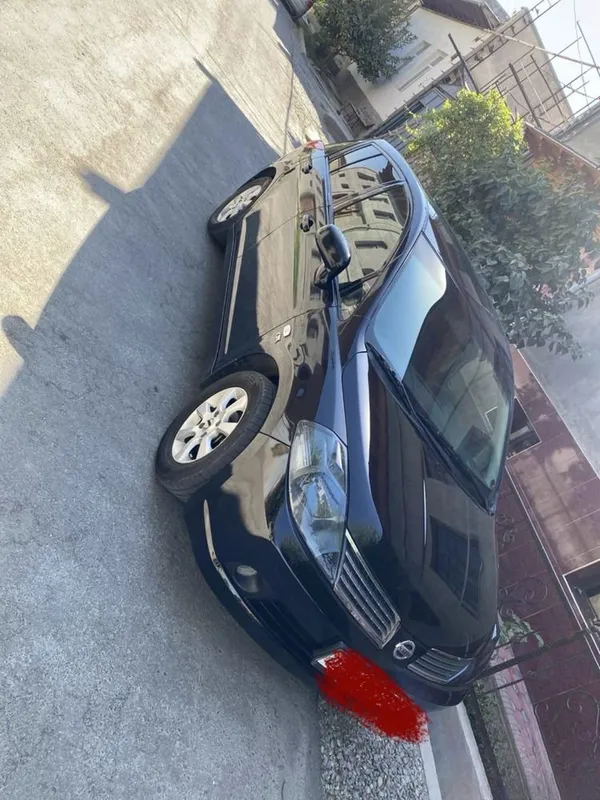 Продаётся Nissan Tiida 2 Продаётся Nissan Tiida 2