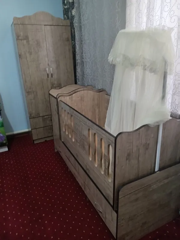Мебель сотилади. 1