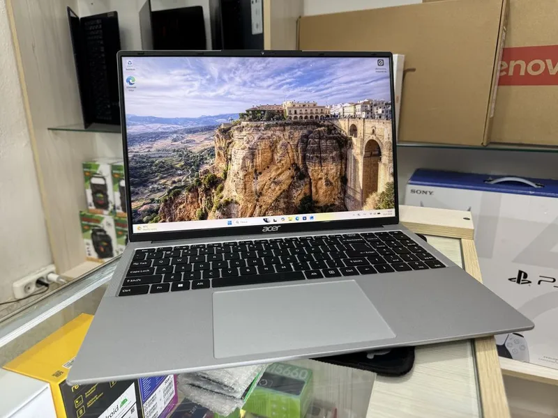 Ноутбук Acer 1