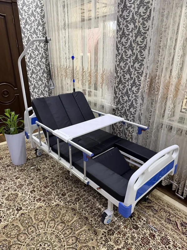 Медицинская кровать для лежачих больных — фото 2