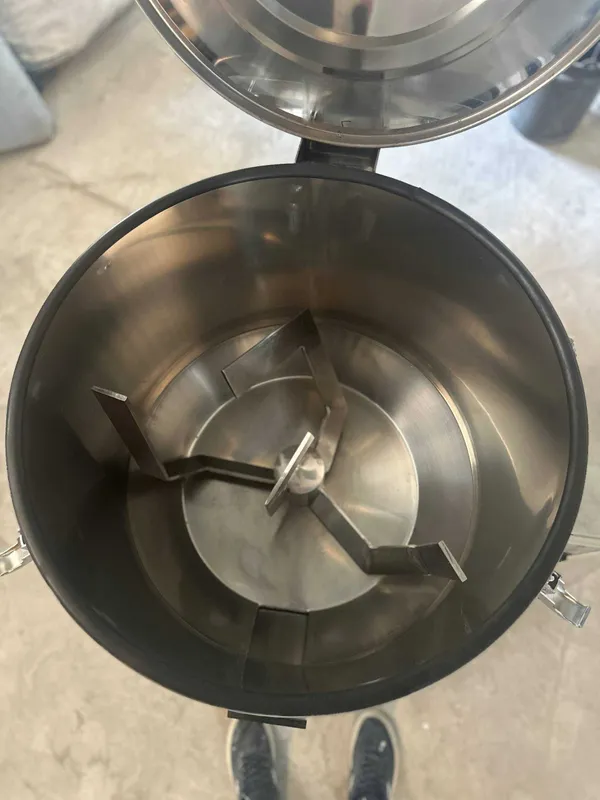 50 kg Vertikal Mikser (Aralashtirgich) | 500 USD — фото 1