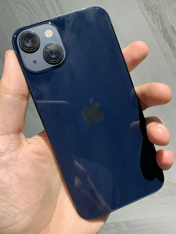 Продаётся iPhone 13 1 Продаётся iPhone 13 1
