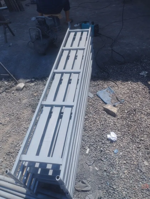 Yangi komplekt lesalar bor 2 Yangi komplekt lesalar bor 2