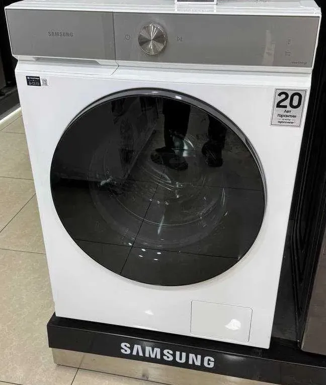 Стиральная машина Samsung WW11CB944CGH