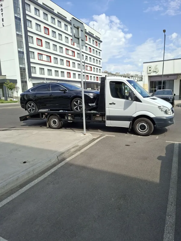 Sotiladi maxsus evakuator 3 Sotiladi maxsus evakuator 3